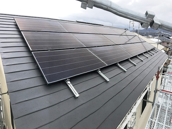 太陽光発電システム（ソーラーパネル）