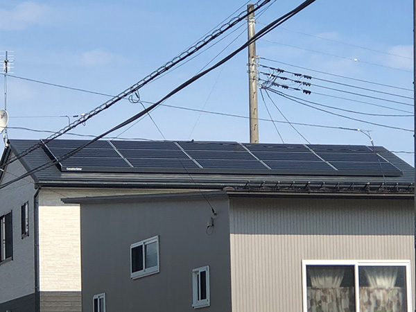 太陽光発電システム（ソーラーパネル）