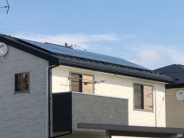 太陽光発電システム（ソーラーパネル）
