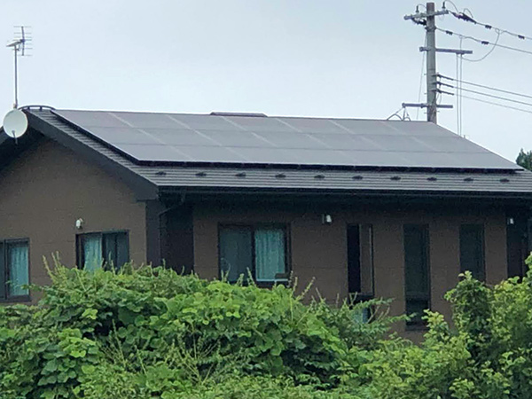 太陽光発電システム（ソーラーパネル）