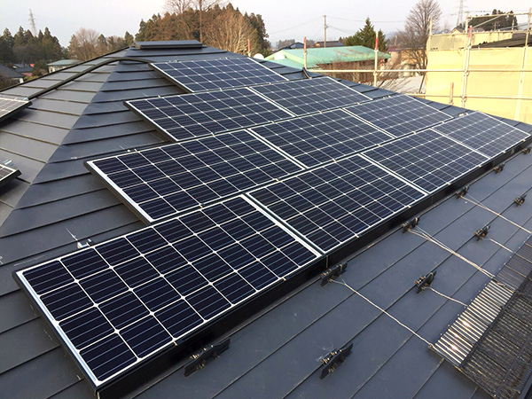 太陽光発電システム（ソーラーパネル）