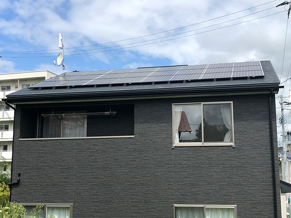 太陽光発電システム（ソーラーパネル）