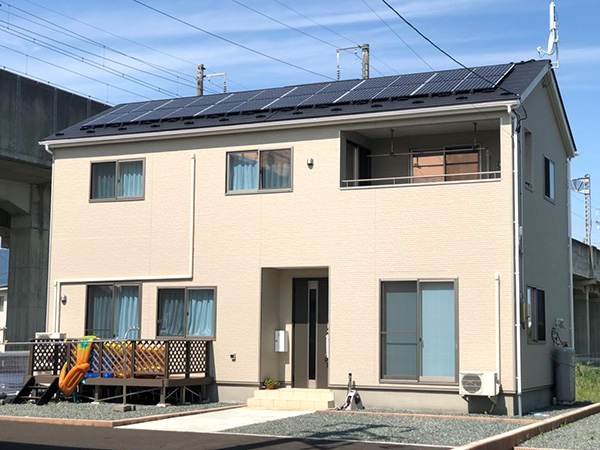 太陽光発電システム（ソーラーパネル）