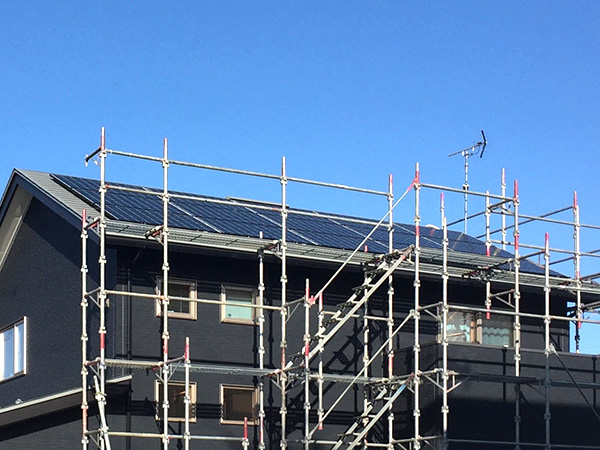 太陽光発電システム（ソーラーパネル）