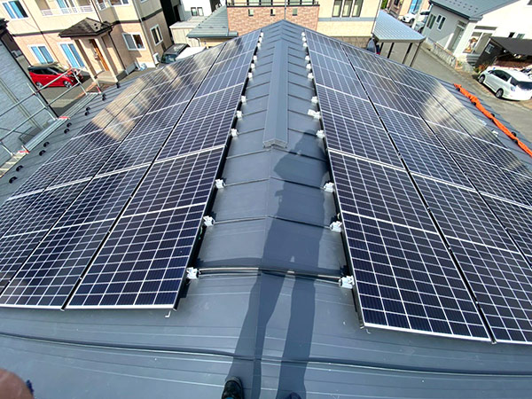 太陽光発電システム（ソーラーパネル）